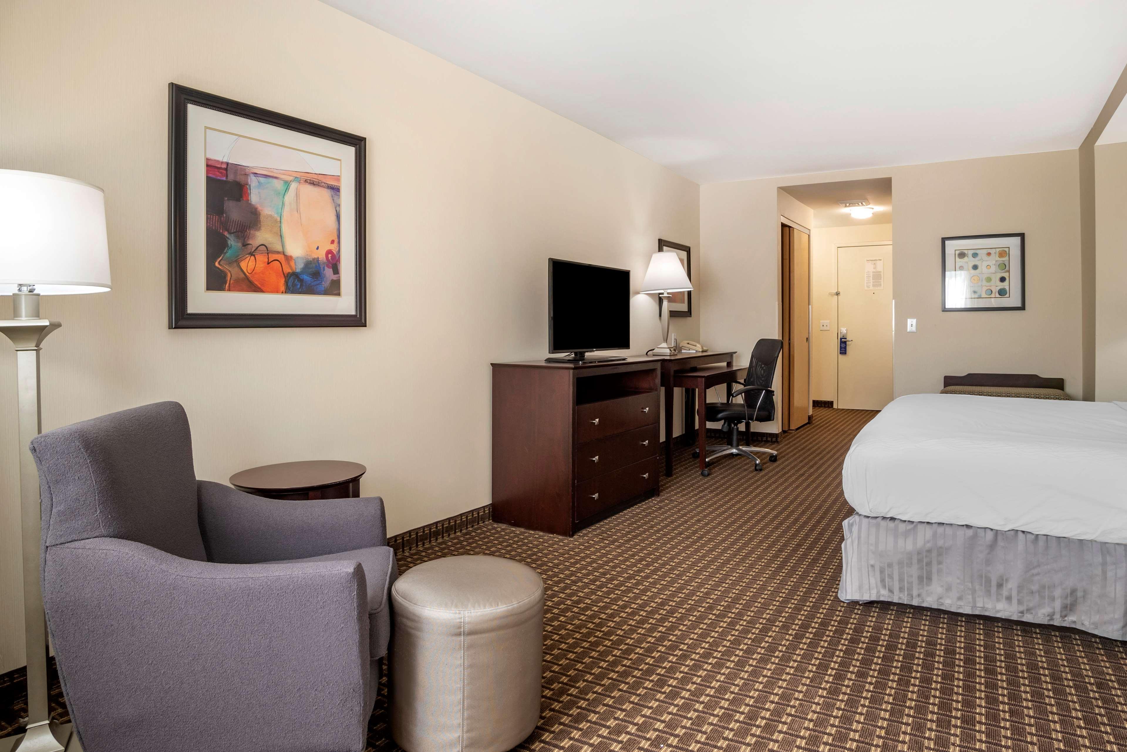 Best Western Plus Philadelphia Airport South - At Widener University Chester Buitenkant foto