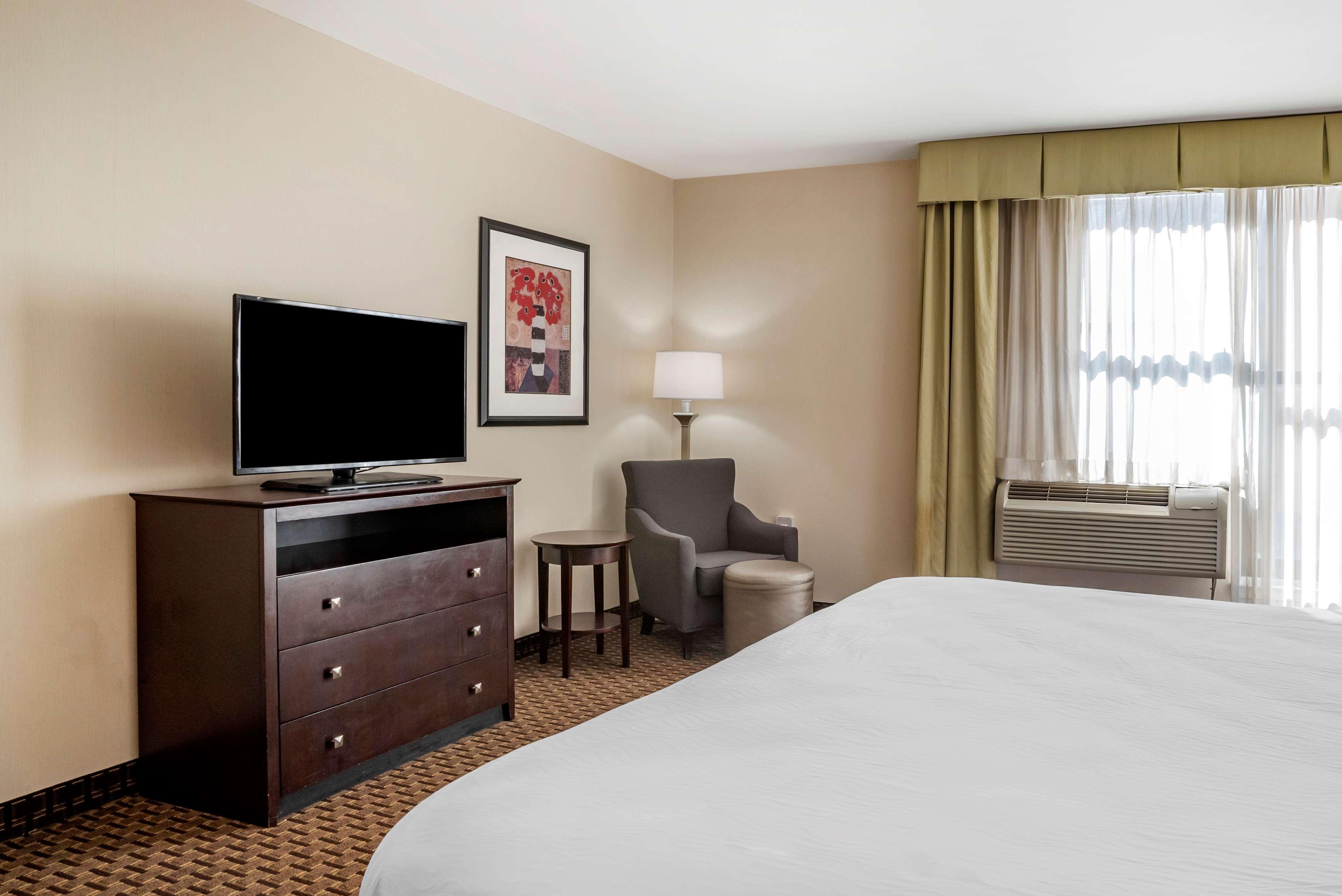 Best Western Plus Philadelphia Airport South - At Widener University Chester Buitenkant foto