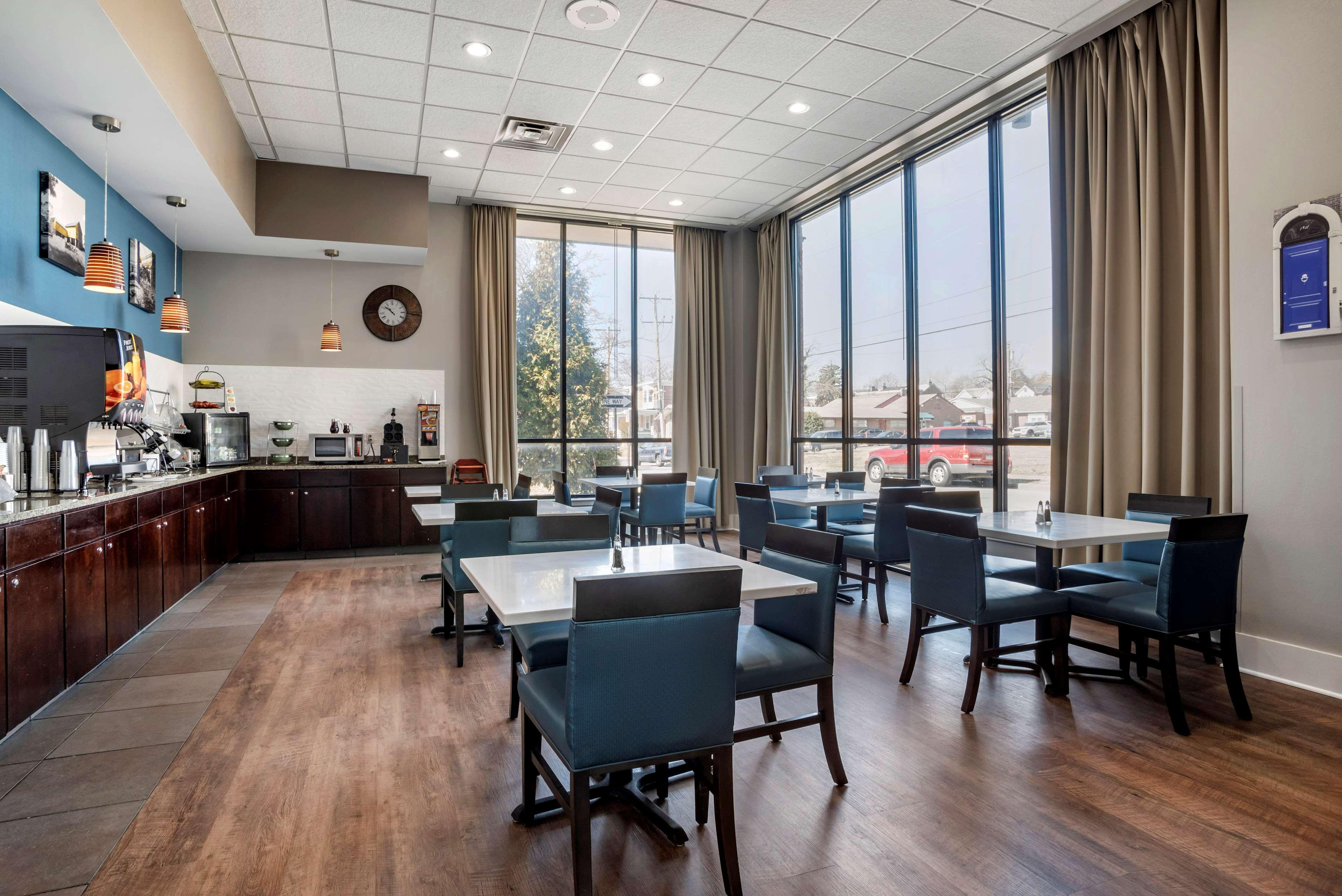 Best Western Plus Philadelphia Airport South - At Widener University Chester Buitenkant foto