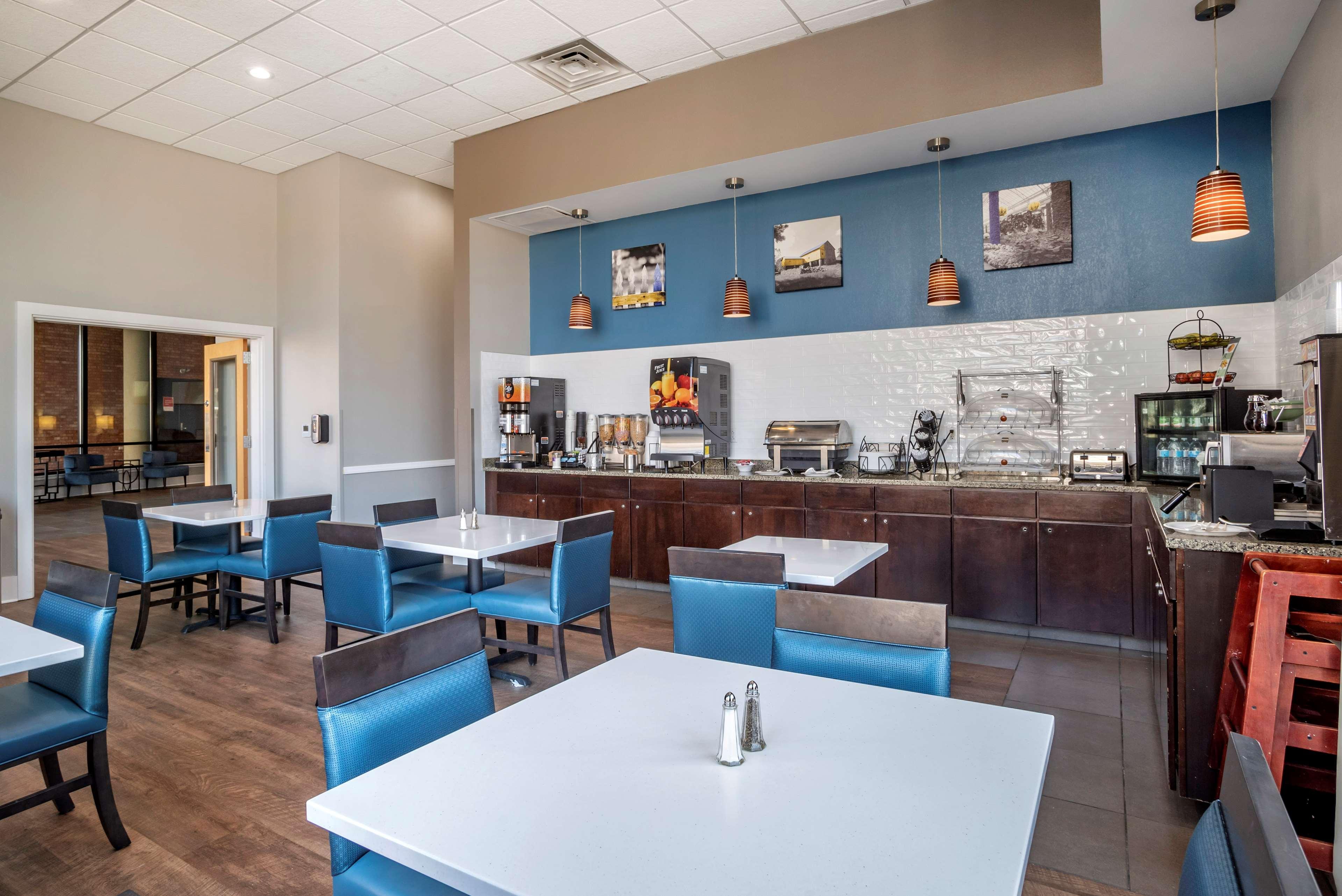 Best Western Plus Philadelphia Airport South - At Widener University Chester Buitenkant foto