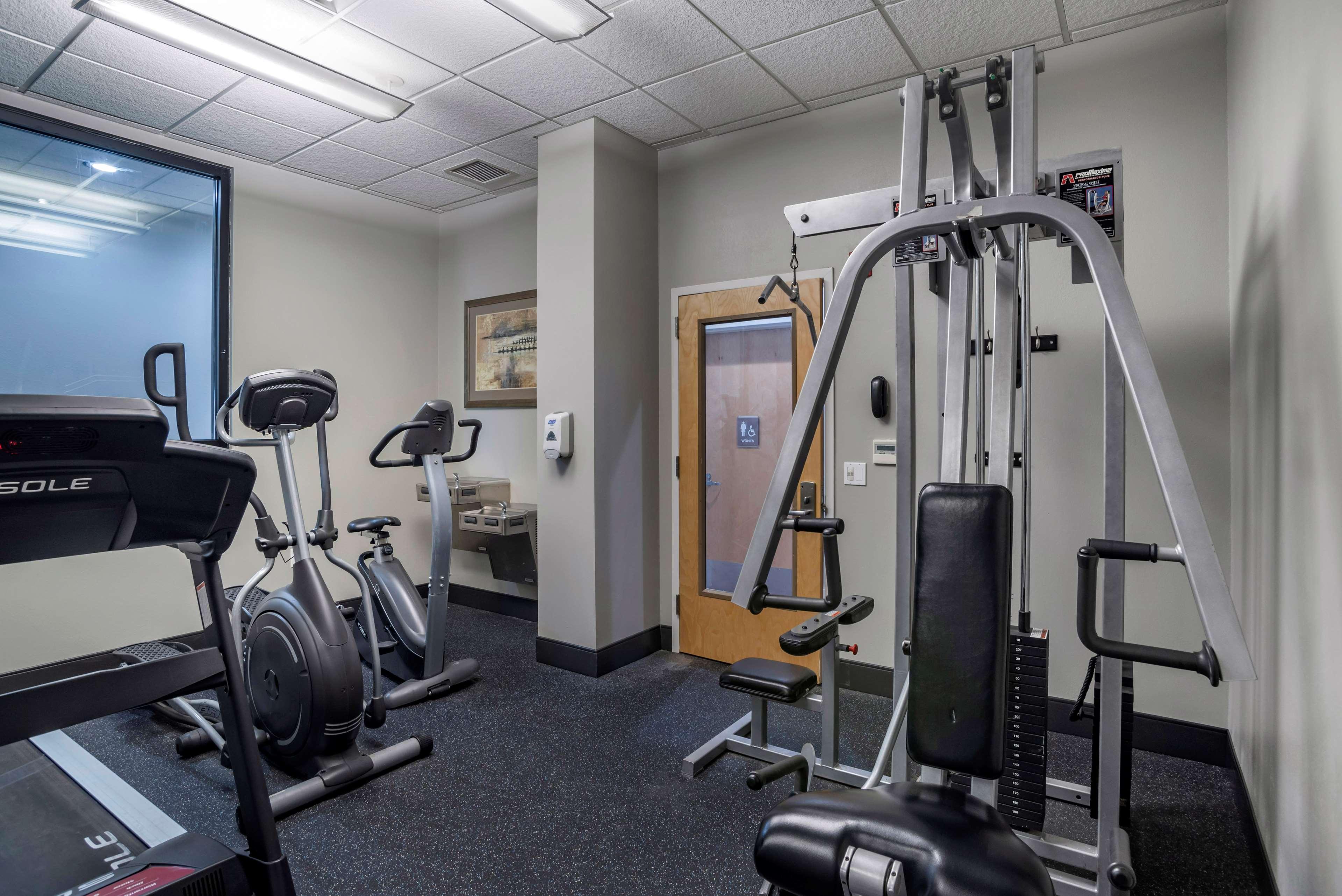 Best Western Plus Philadelphia Airport South - At Widener University Chester Buitenkant foto