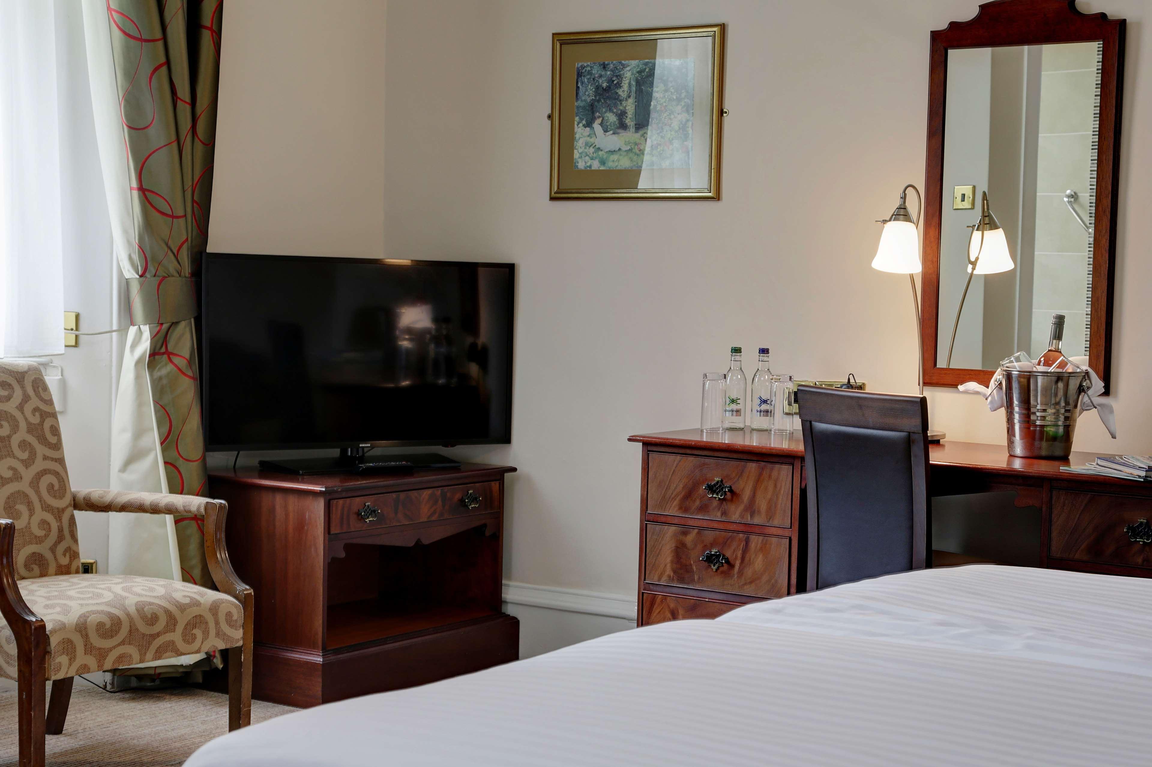 Best Western Plus Philadelphia Airport South - At Widener University Chester Buitenkant foto